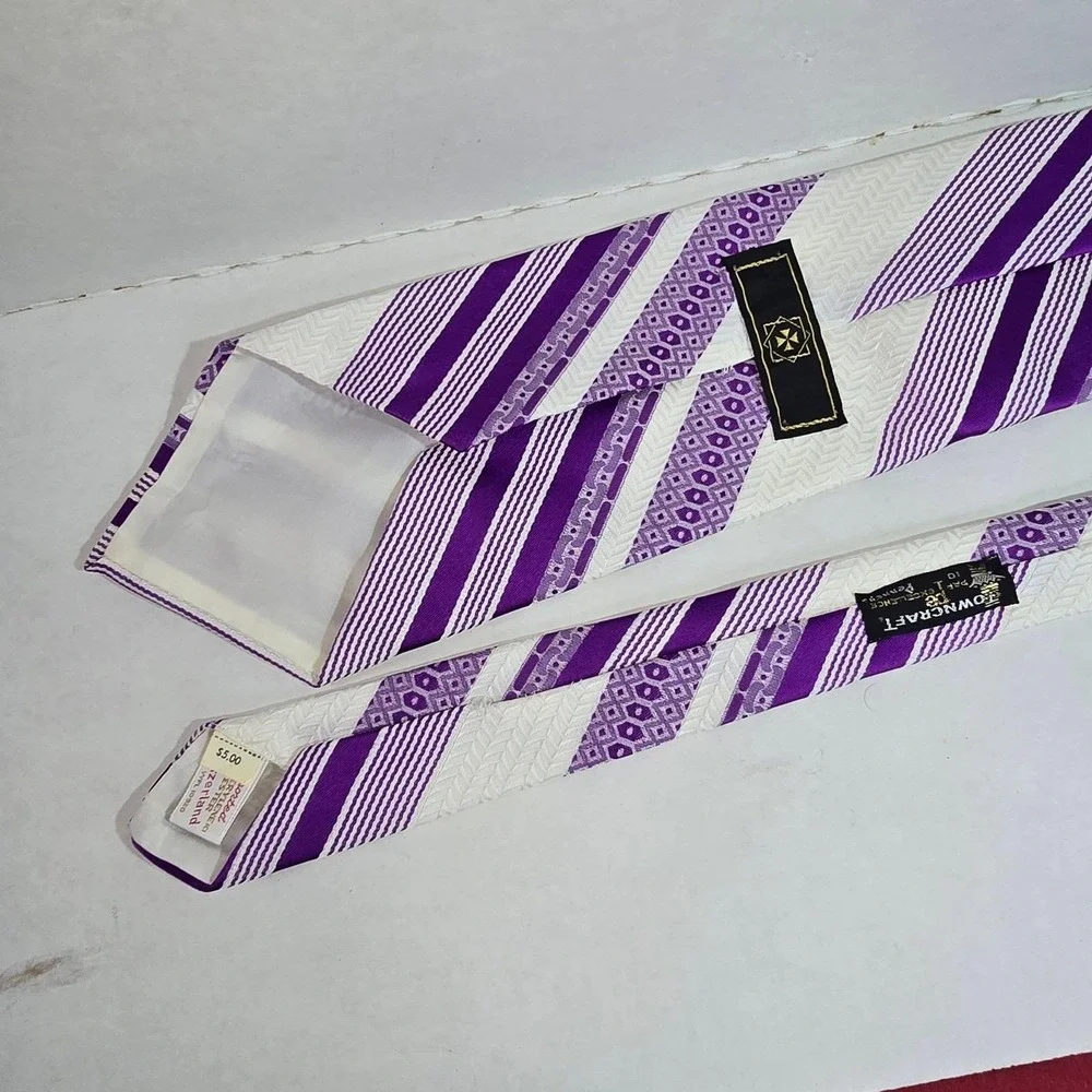 Vintage Purple & White TownCraft Tie Imported from‎ Switzerland 100% Polyester